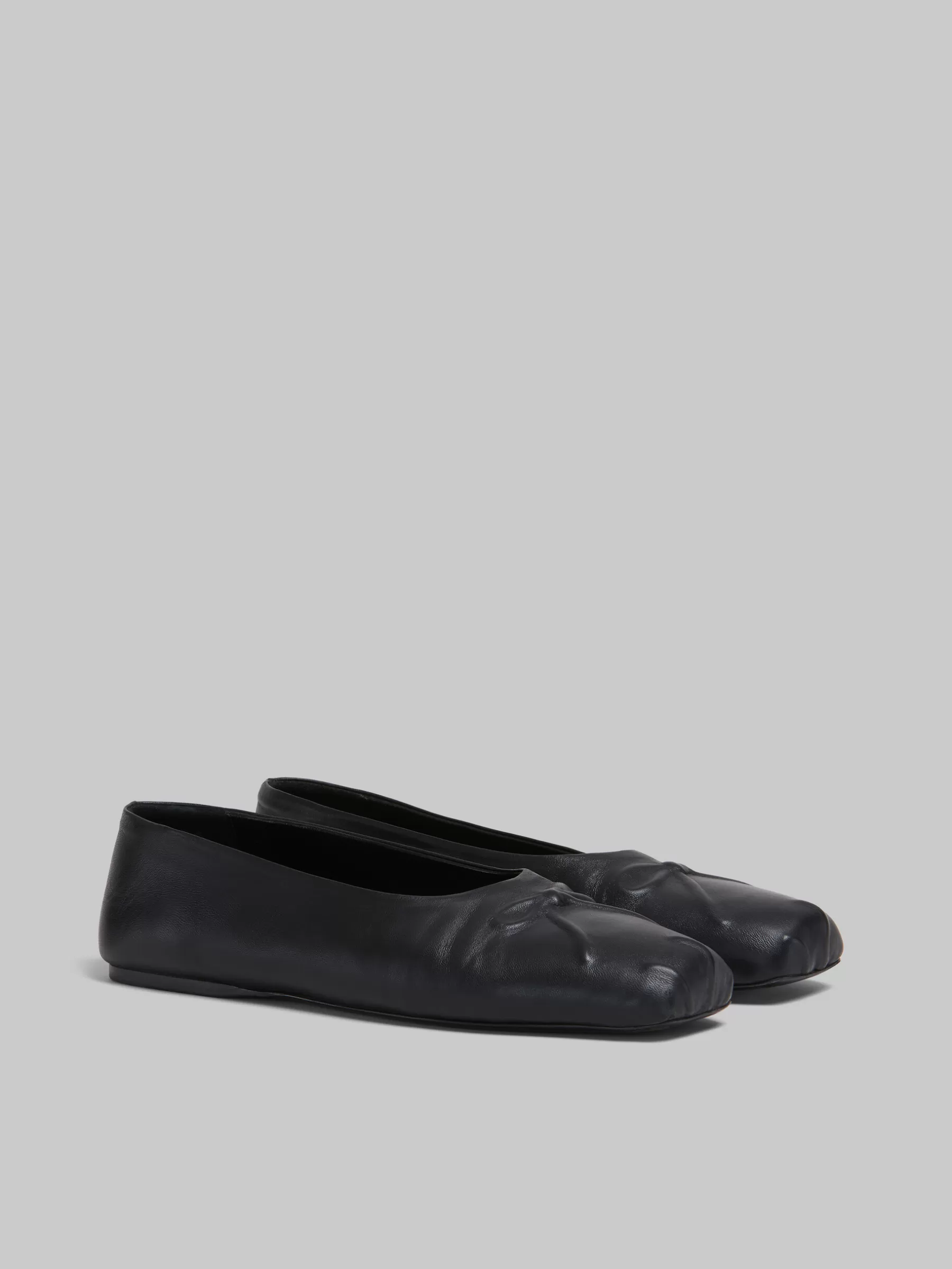 Marni Nappa Leather Seamless Little Bow Ballet Flat BLACK New