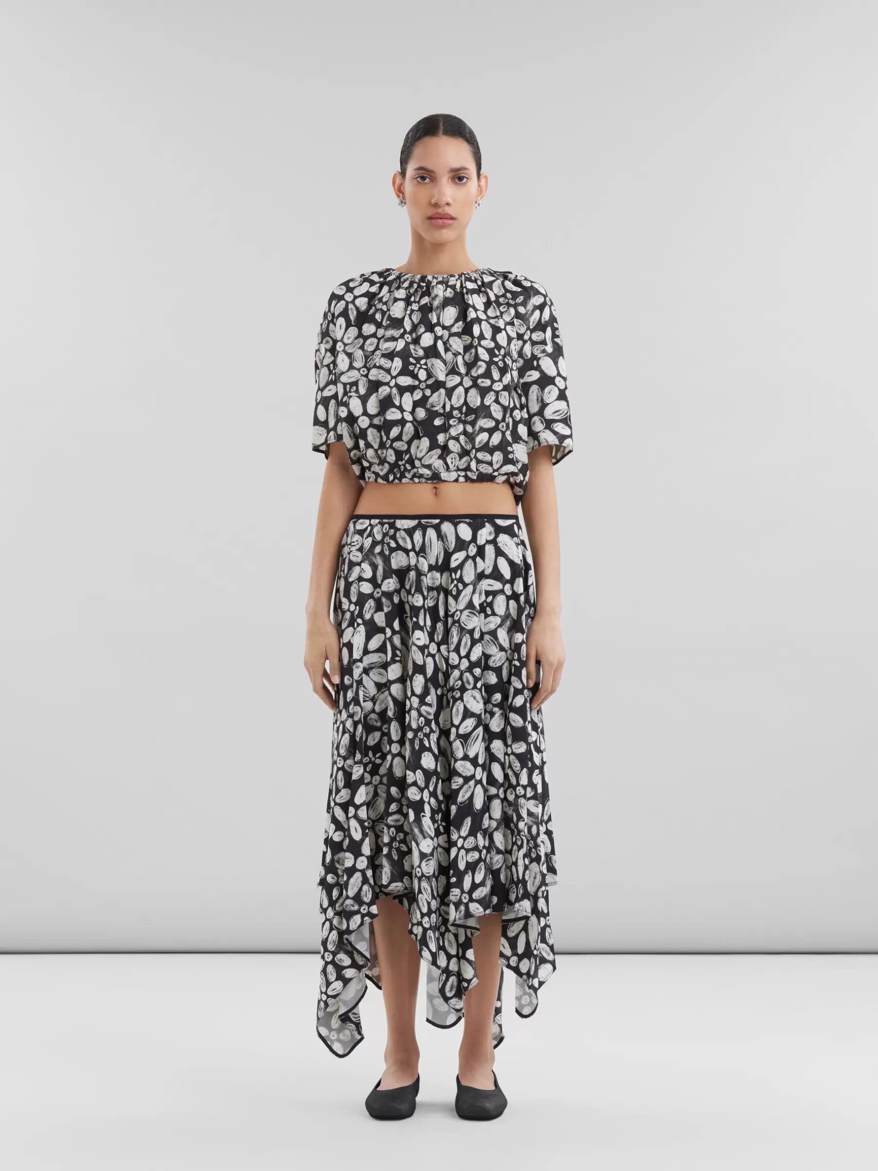 Marni Satin-back Crêpe Midi Skirt With Blooming Print BLACK Sale