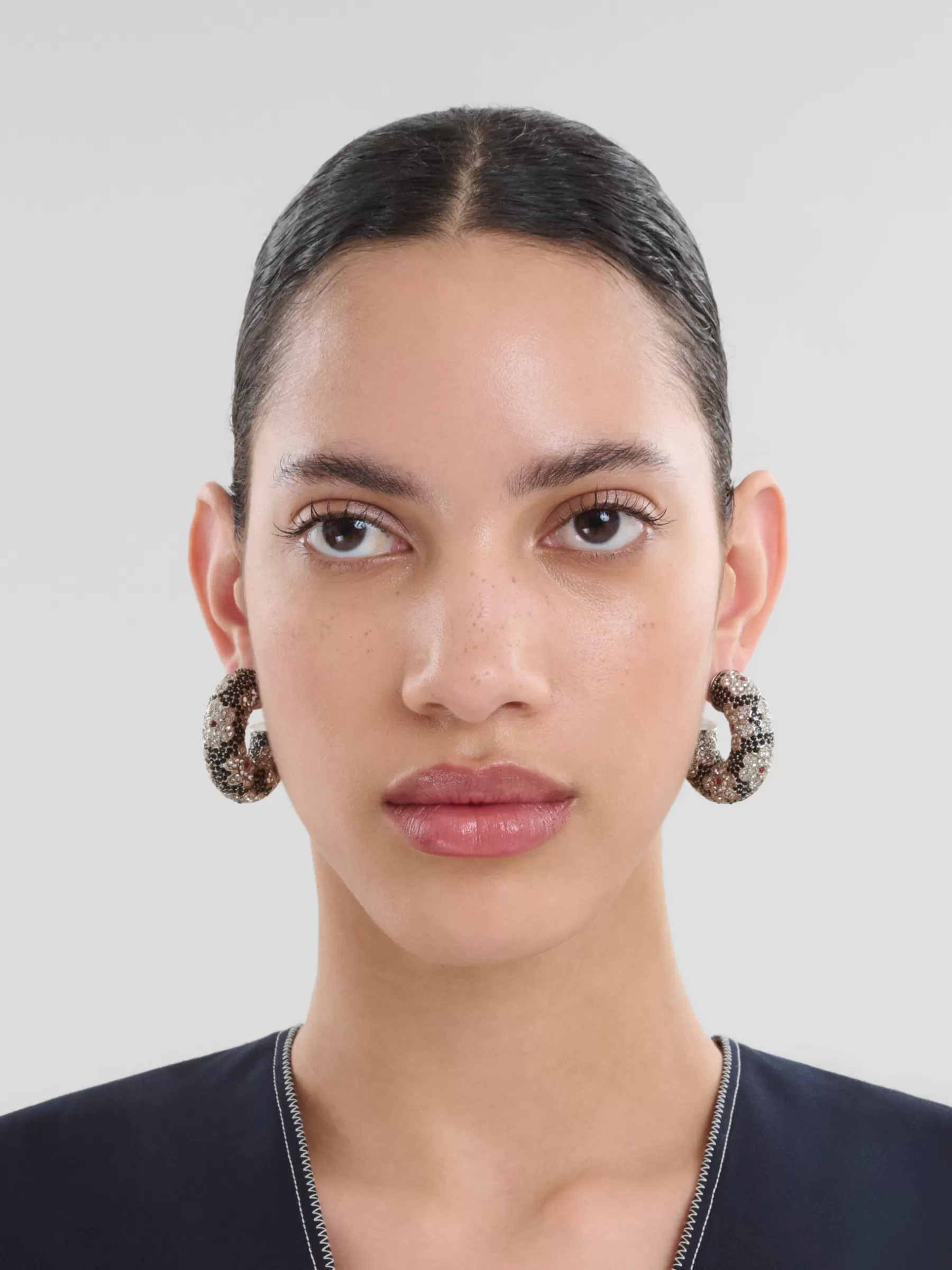 Marni Tube Earrings With Rhinstone Daisies BLACK Discount