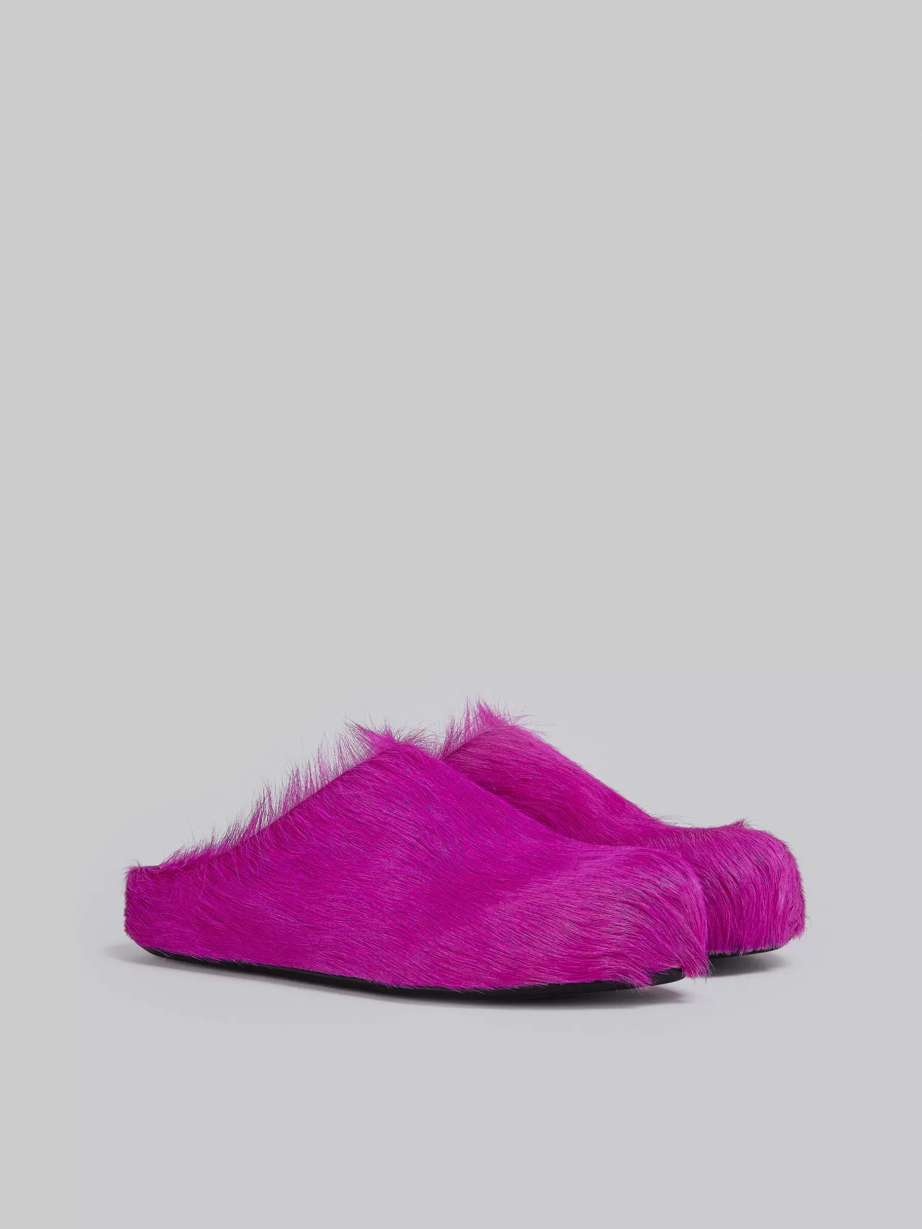 Marni Long-hair Calfskin Fussbett Sabot FUCHSIA New